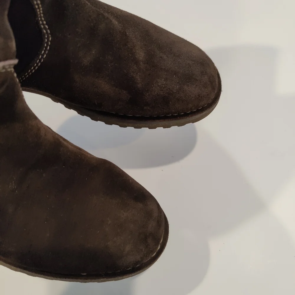 American Eagle Brown Suede Tall Fleece Boots